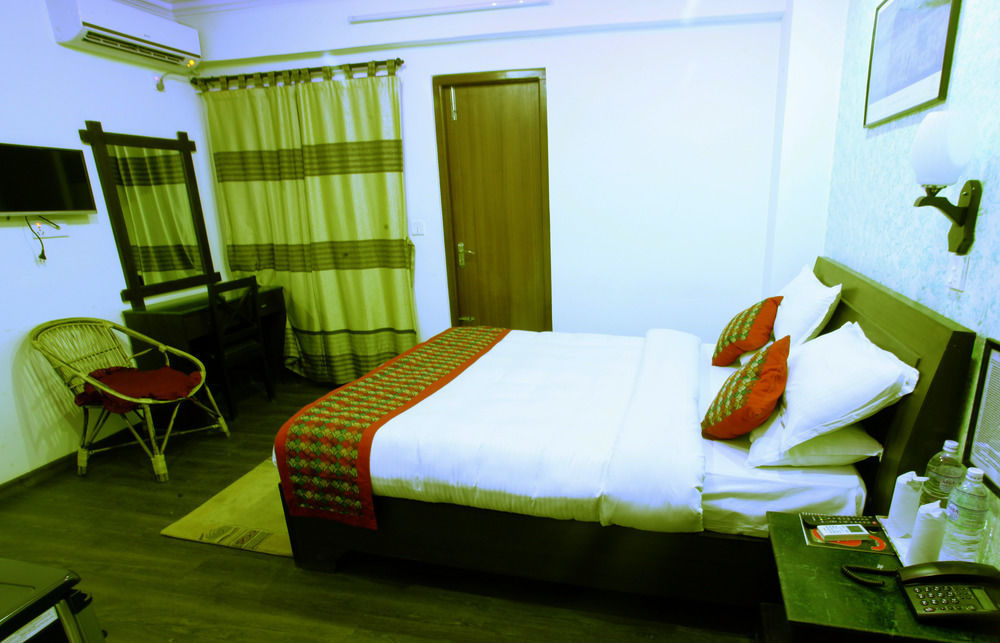 Oyo 153 Aster Hotel Nepal Catmandu Exterior foto