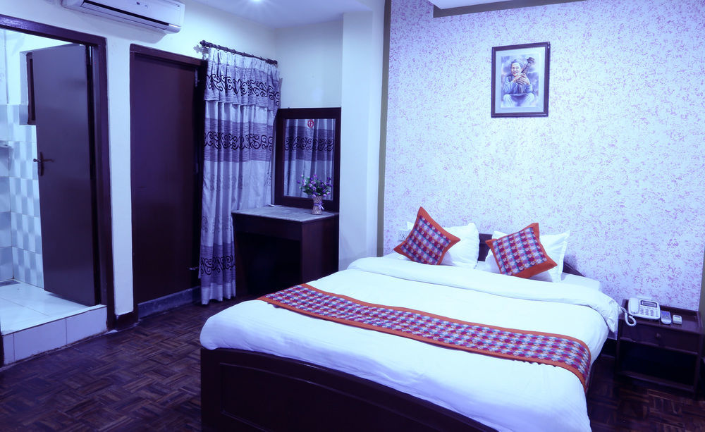 Oyo 153 Aster Hotel Nepal Catmandu Exterior foto