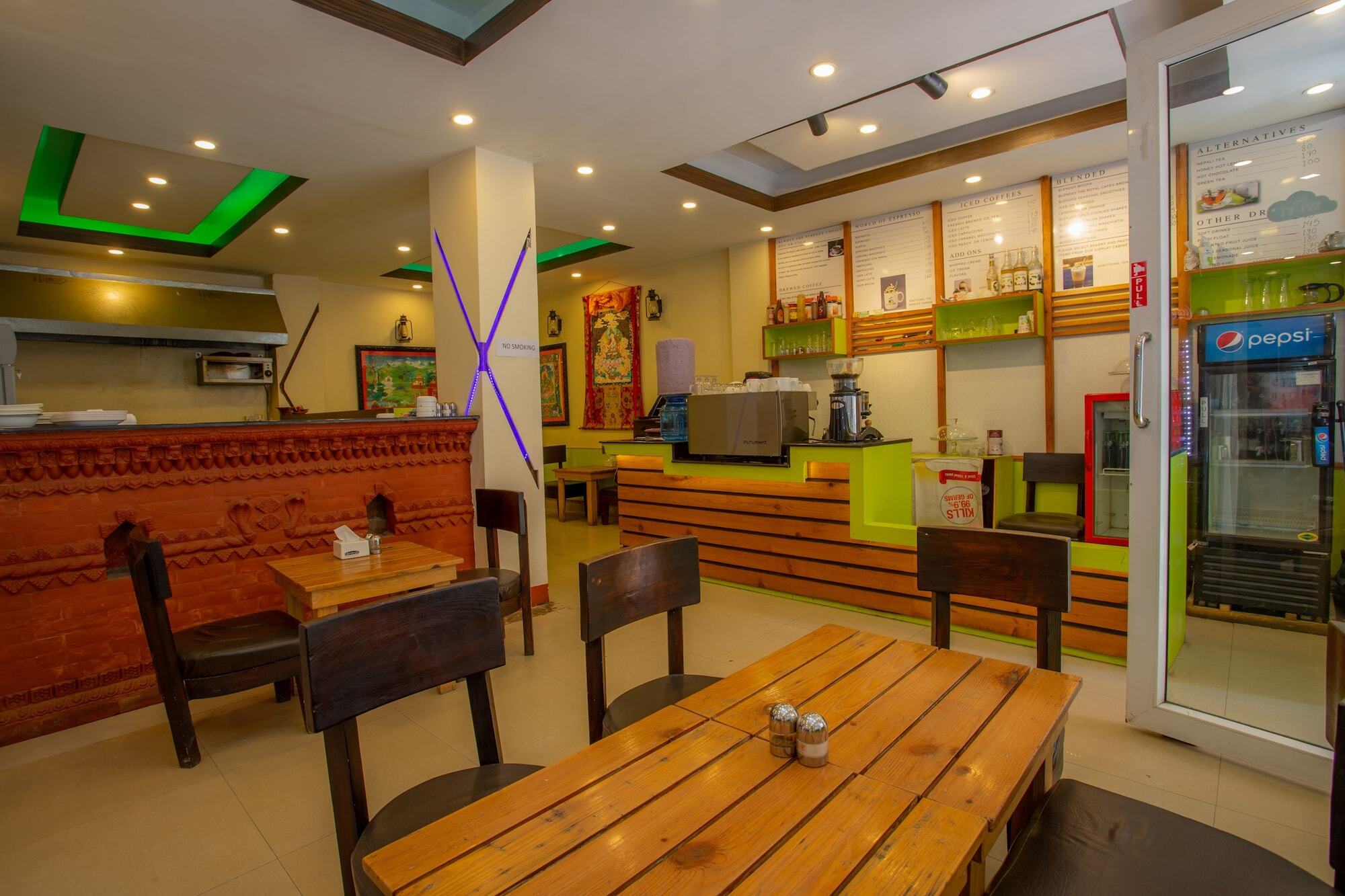 Oyo 153 Aster Hotel Nepal Catmandu Exterior foto